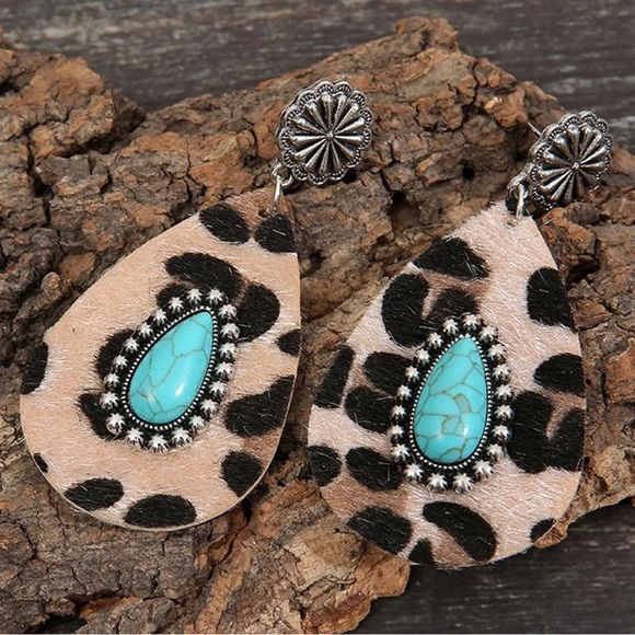 Tear Drop Leopard Print Turquoise Earrings - Picture 3 of 4